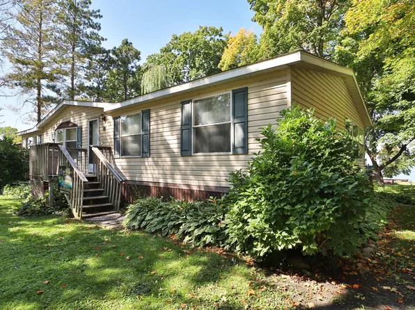 801 E Lake St, Lake St E, MN 56360