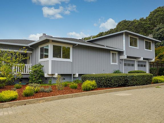 3rd image of 91 Peacock Drive