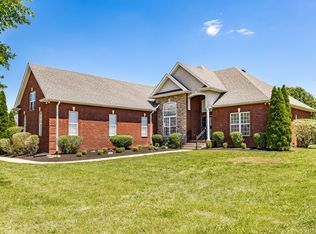 4037 Brimestone Way, Greenbrier, TN 37073