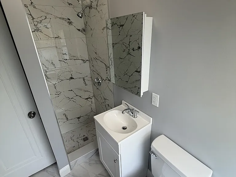 2111-2113 Acushnet Ave #1 — Photo 3