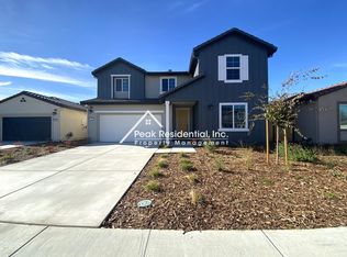 438 Fallen Leaf St, West Sacramento, CA 95605