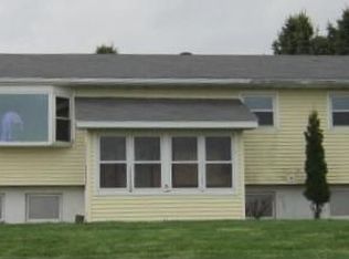 2274 175th St, Lowden, IA 52255