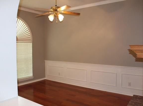 5th image of 2402 Crest Park Dr