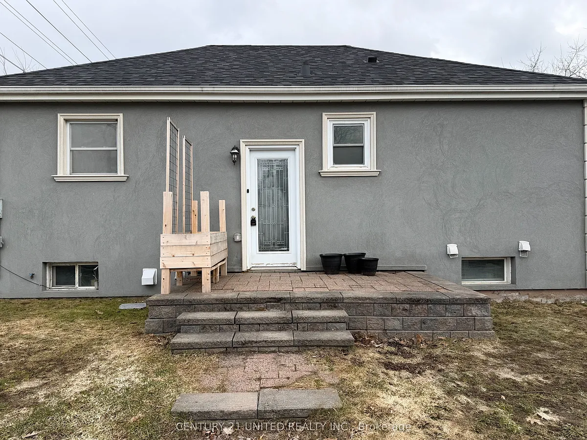 Building Photo - 685 Armour Rd #LOWER