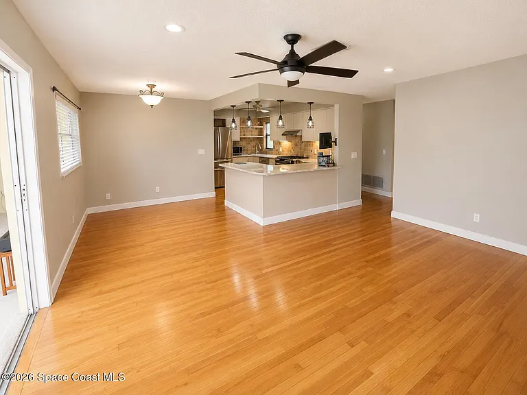 1440 Dorsal St — Photo 36