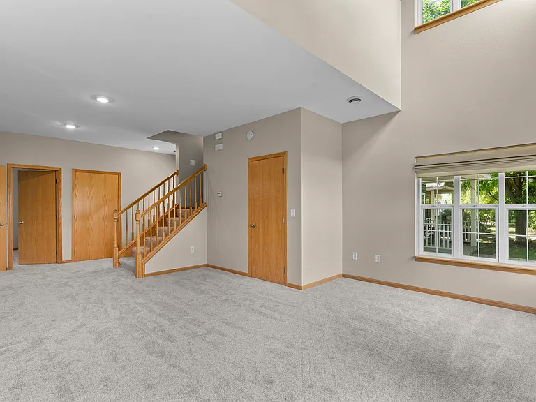 12382 69th Ln NE — Photo 14