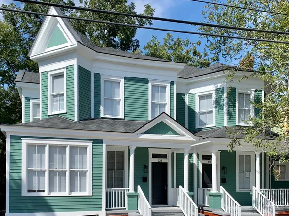 2207 Barnard St, Savannah, GA 31401