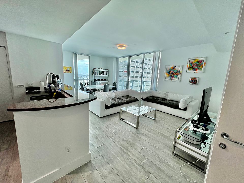 1st image of 300 S Biscayne Blvd #1916