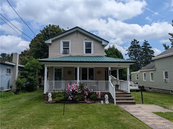 355 W 5th St, Oswego, NY 13126