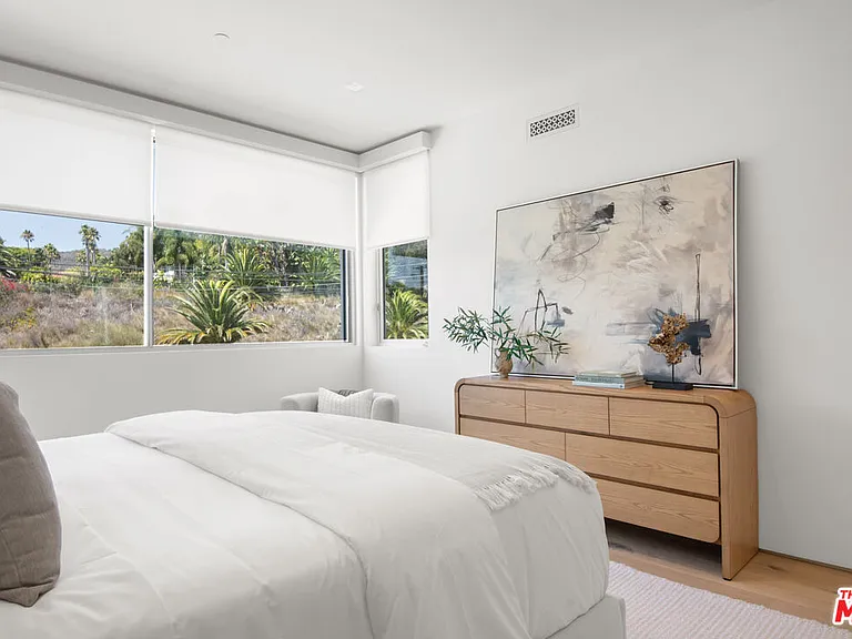26946 Pacific Coast Hwy — Photo 43