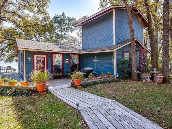 7113 Plover Cir, Fort Worth, TX 76135