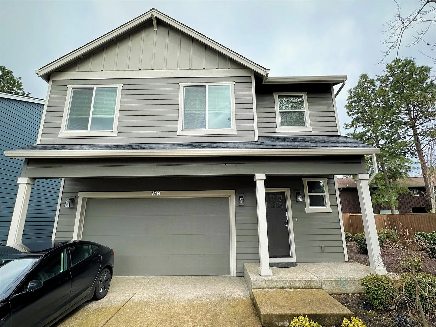 9714 Sw Windswept Place ~ Move In Special $500 Off 1st Month's Rent! Excellent Home, Convenient L... — Photo 1