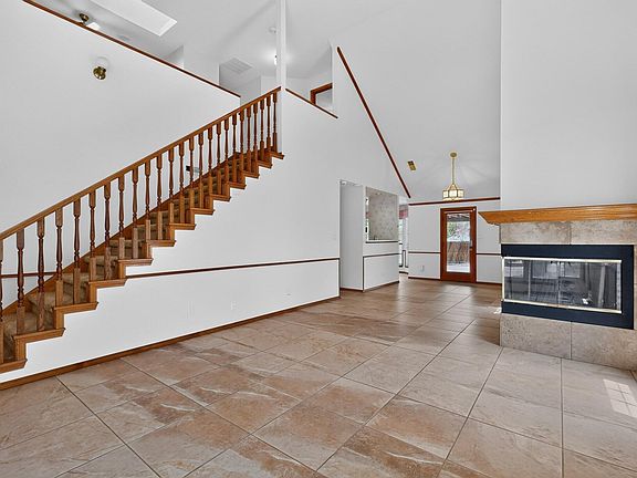 5th image of 6308 Montano Pointe Rd NW