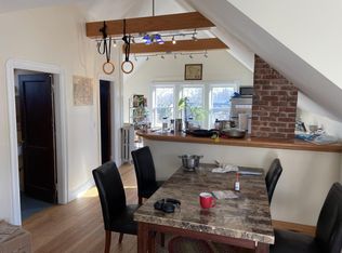 21 Sessions St, Providence, RI 02906