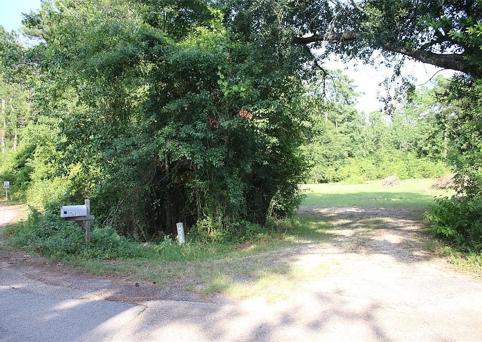 1st image of 218 Dogwood Trail