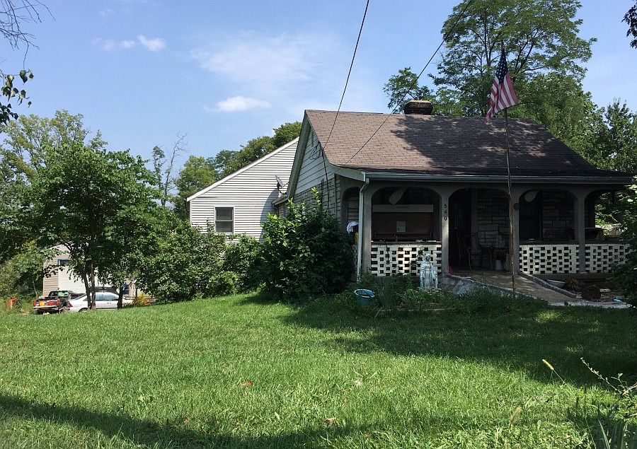 1st image of 540 E Columbia Ave