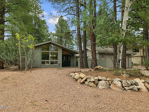 2nd image of 5145 E Hickory Drive