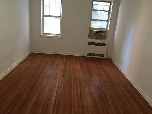 Rented by The Coop Connection LLC | media 19