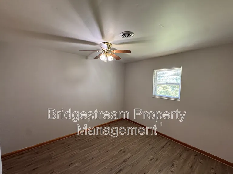 426 S Walnut St #C — Photo 7