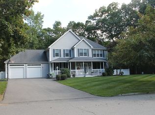 23 Arrowwood St, Methuen, MA 01844