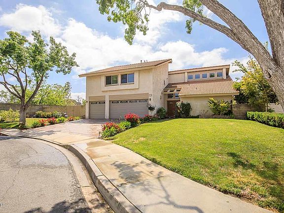 5th image of 3326 Sierra Dr