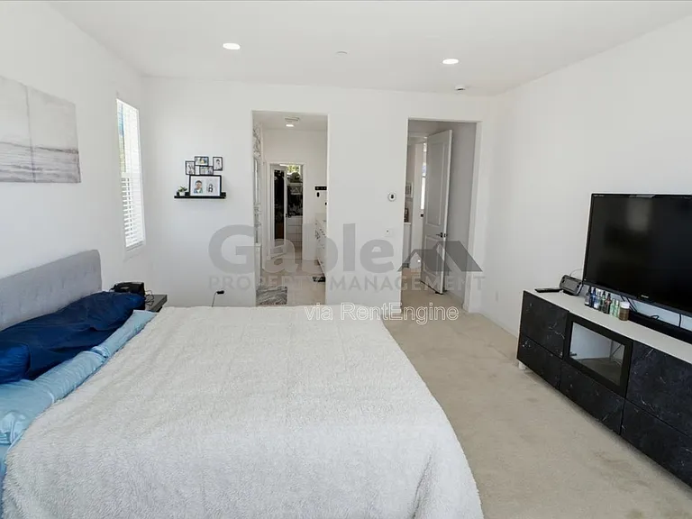 17952 Spire Ct — Photo 17