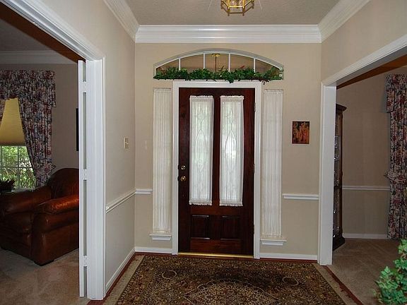 4th image of 3702 Big Piney Dr