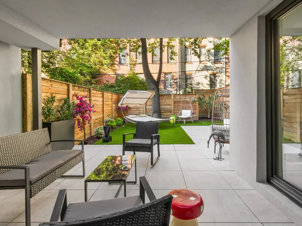 839 President Street image 49 of 53