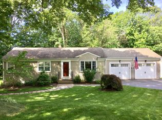 1375 Avon Blvd, Cheshire, CT 06410
