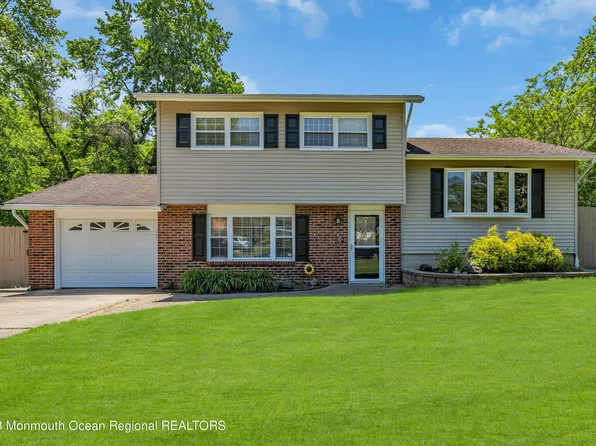 6 Alabama Court, Jackson, NJ 08527