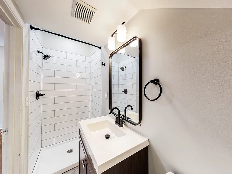 69 Atlanta Ave SW #1 — Photo 13