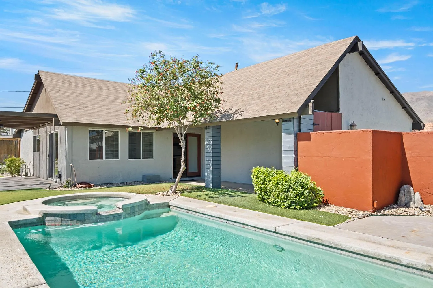 3 bed, 1188 sqft, $3,350 — Photo 4