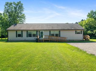 7880 Hemlock Dr, Burtchville, MI 48059