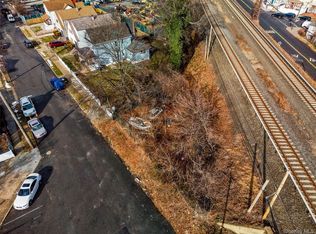 138th Rd, Springfield Gardens, NY 11413