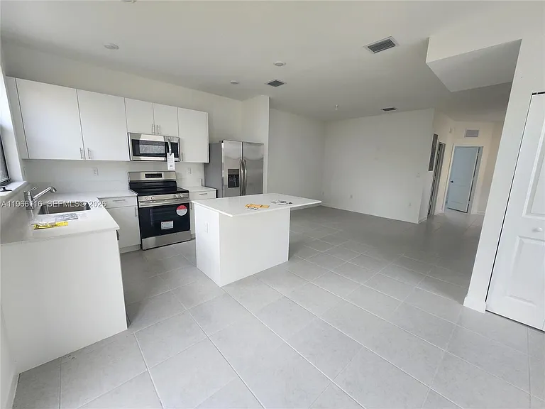 23331 SW 128th Ave #23331 — Photo 5