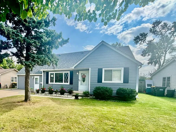 6737 104th Pl, Chicago Ridge, IL 60415