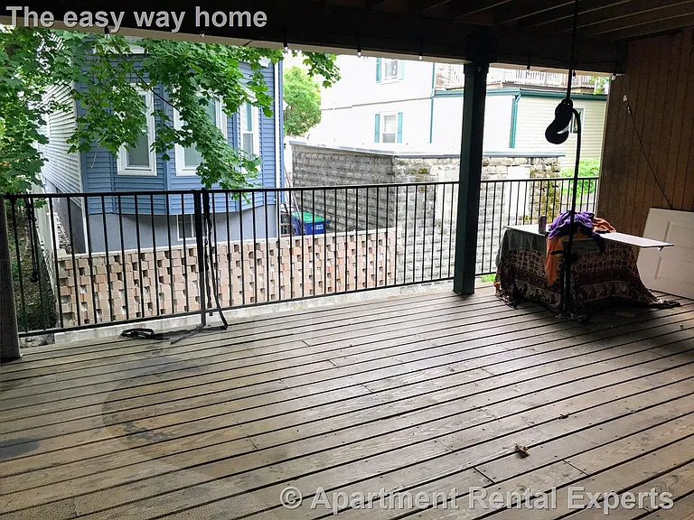 223 Summer St — Photo 9