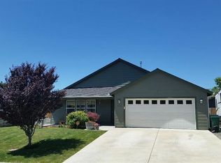 2142 Jeffrey Ln, Klamath Falls, OR 97603