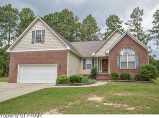 19 Long Dr, Sanford, NC 27332