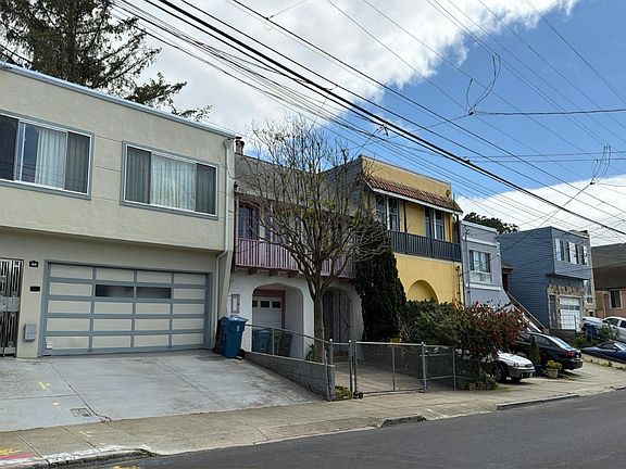 3rd image of 333 Bellevue Ave