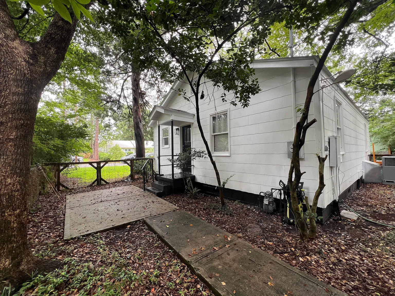 2 bed, 858 sqft, $1,900 — Photo 4