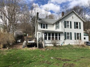 40 Middlefield Rd, Chester, MA 01011