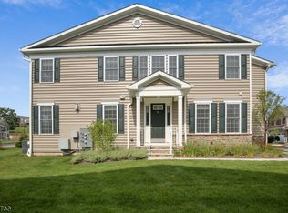 26 Wilson Dr, Morristown, NJ 07960