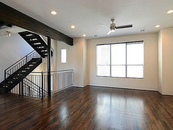 5th image of 4708 Crawford St