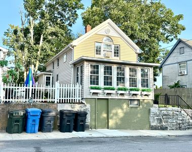 28 Grand Street, New London, CT, 06320