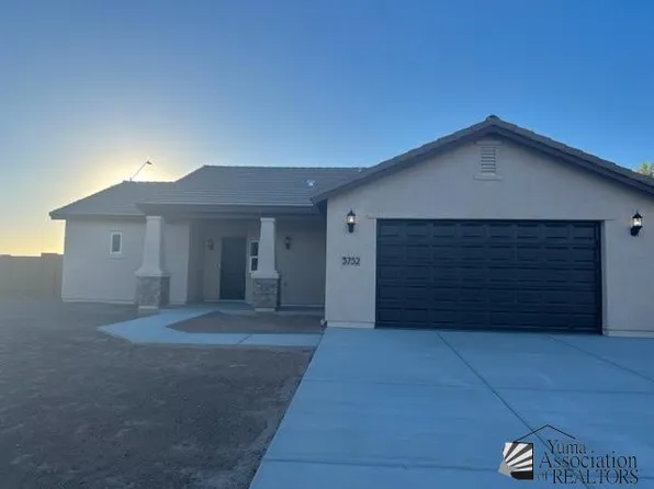 3752 W 39th Dr, Yuma, AZ 85365