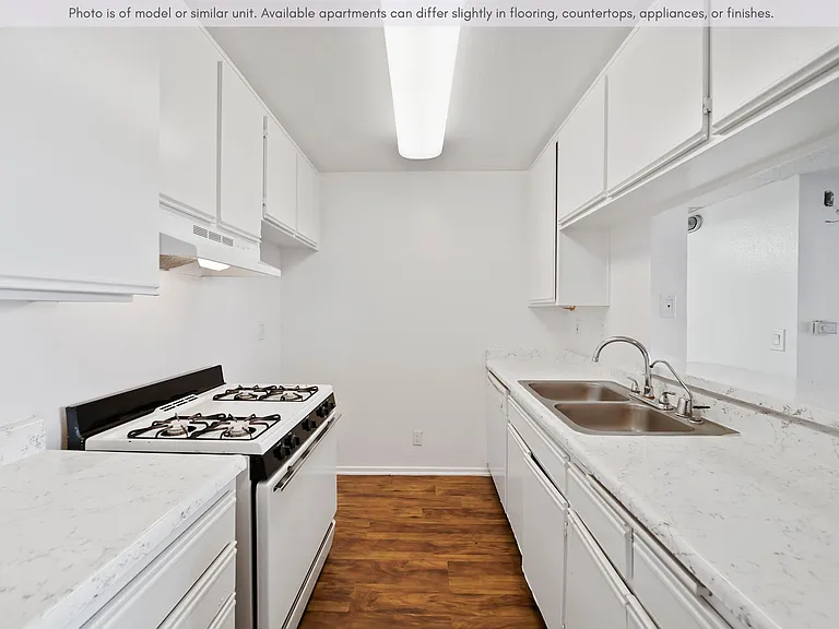 Park View Apartments — Photo 8