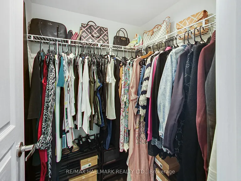 140 Simcoe St #Penthouse 09 — Photo 16