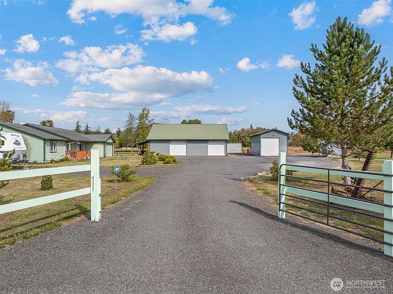 2nd image of 829 Gish Road