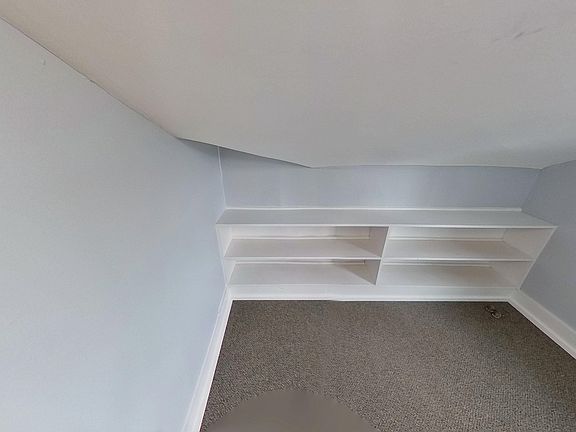2nd image of 4 Ten Eyck Ave #2
